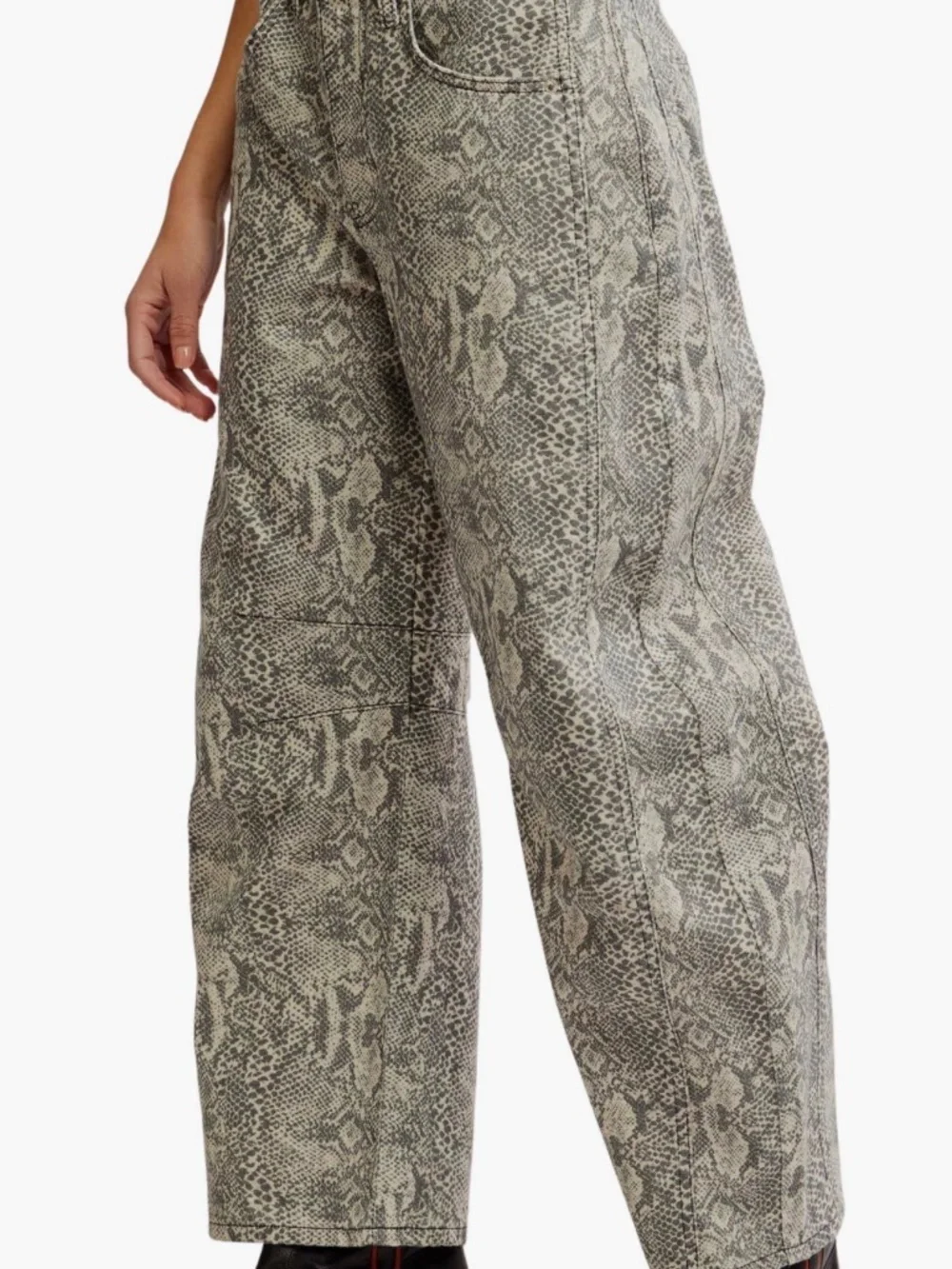 NWT Free People Printed Barrel Jeans, Size 31/US Size 12